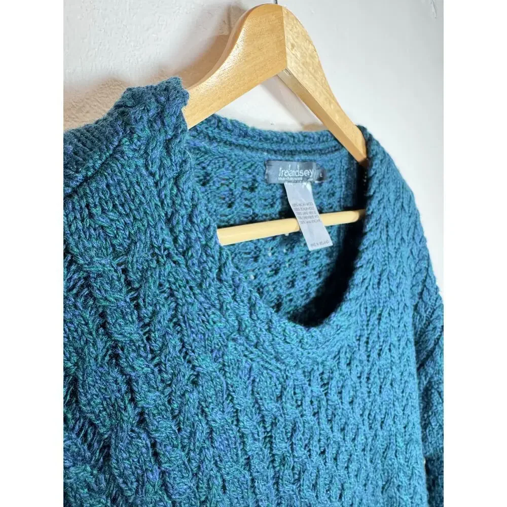 Irelandseye Women’s Knit Sweater 100% Virgin Wool Made in Ireland Blue Large